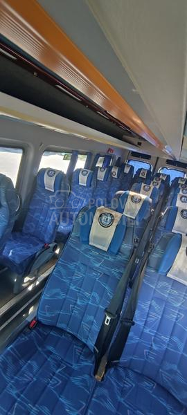 Mercedes Benz Sprinter 519