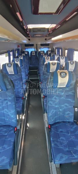 Mercedes Benz Sprinter 519