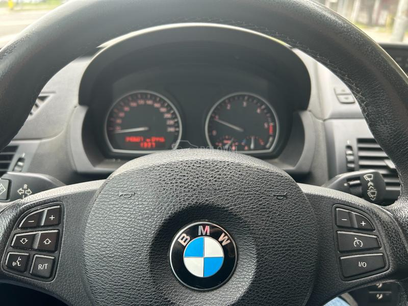 BMW X3 2.0
