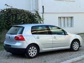 Volkswagen Golf 5 1.6B S A L O N