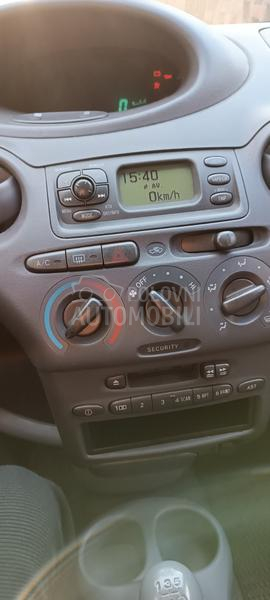 Toyota Yaris VVTI