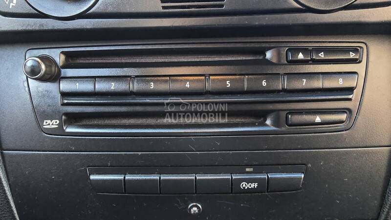 BMW 320 2.0 D  N A V I