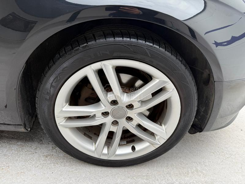 Audi A4 2.0TDI LED/XEN/NAV