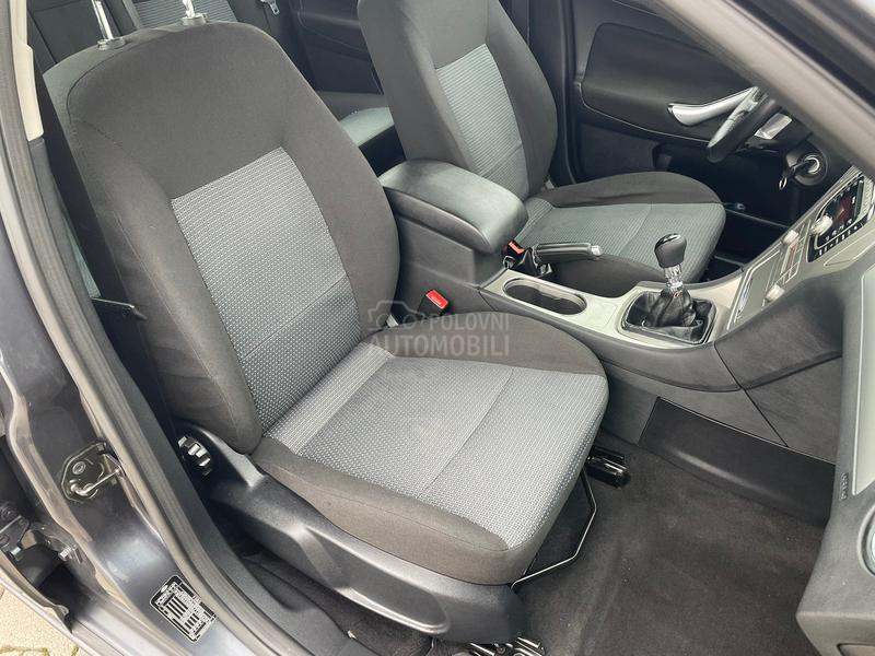 Ford Mondeo 2.0tdci NOV