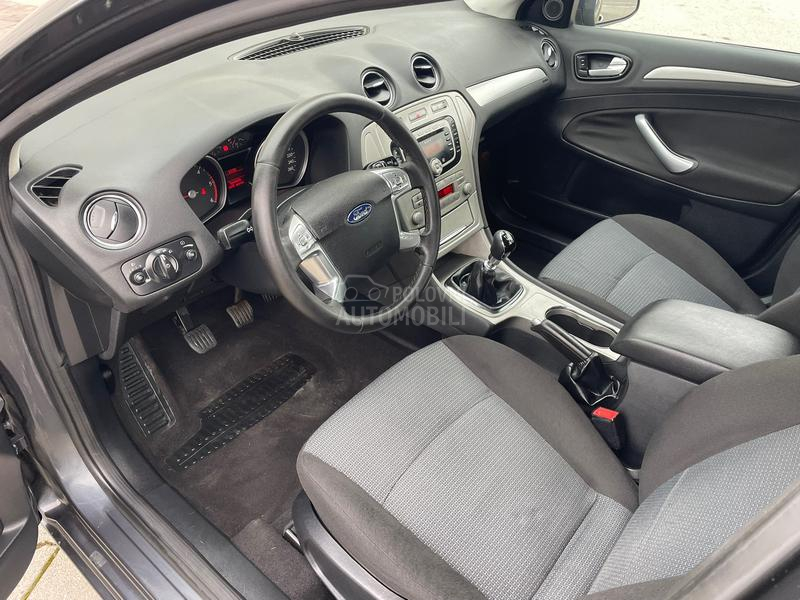 Ford Mondeo 2.0tdci NOV