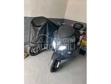 Gilera nexus 500