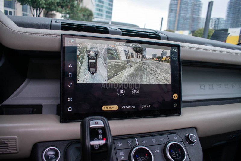 Land Rover Defender HSE 30D 300 Hybrid