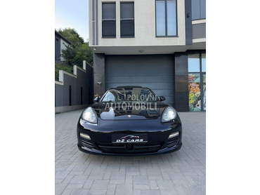 Porsche Panamera 4s