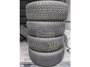 Kumho 215/55 R17 Zimska