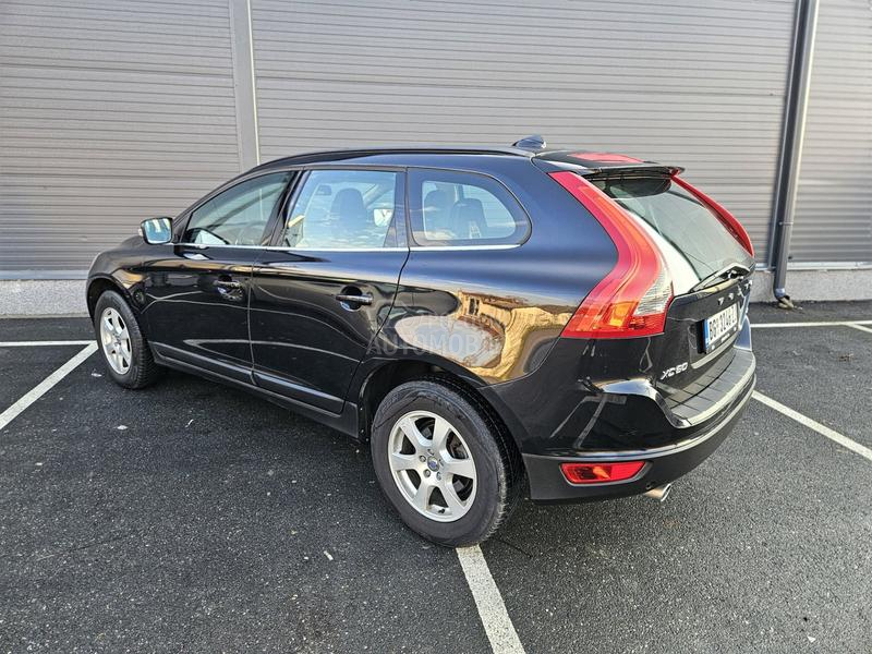 Volvo XC60 2.4 awd TEK. REG.