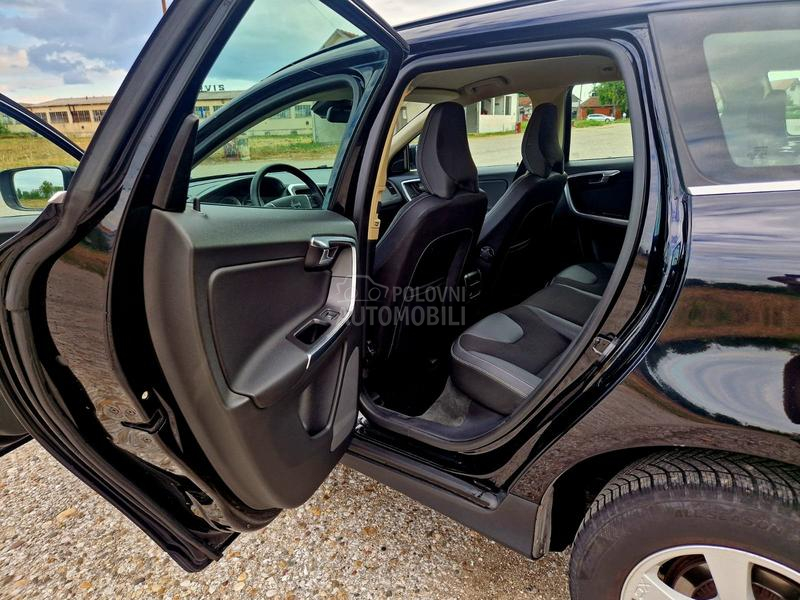 Volvo XC60 2.4 awd TEK. REG.