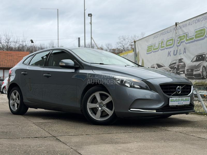 Volvo V40 2.0 D2 Base