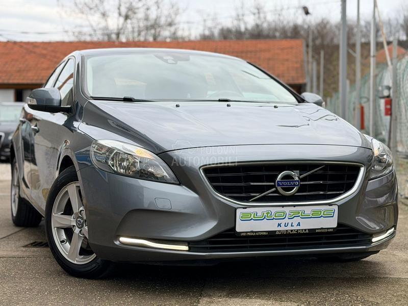 Volvo V40 2.0 D2 Base