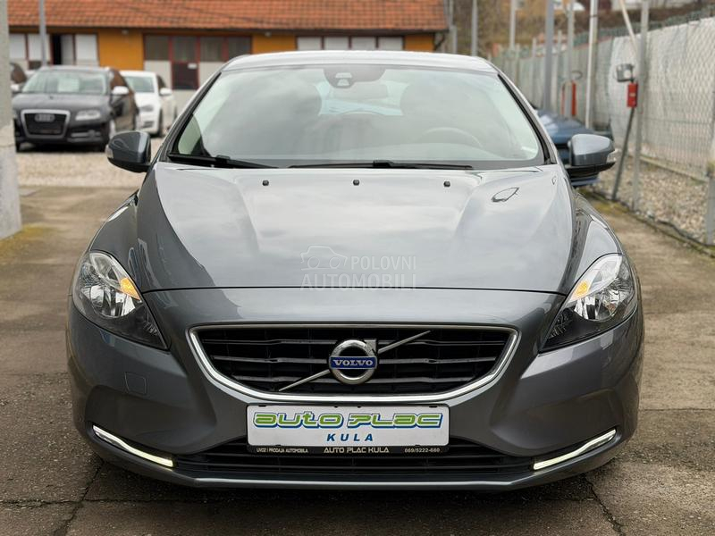 Volvo V40 2.0 D2 Base