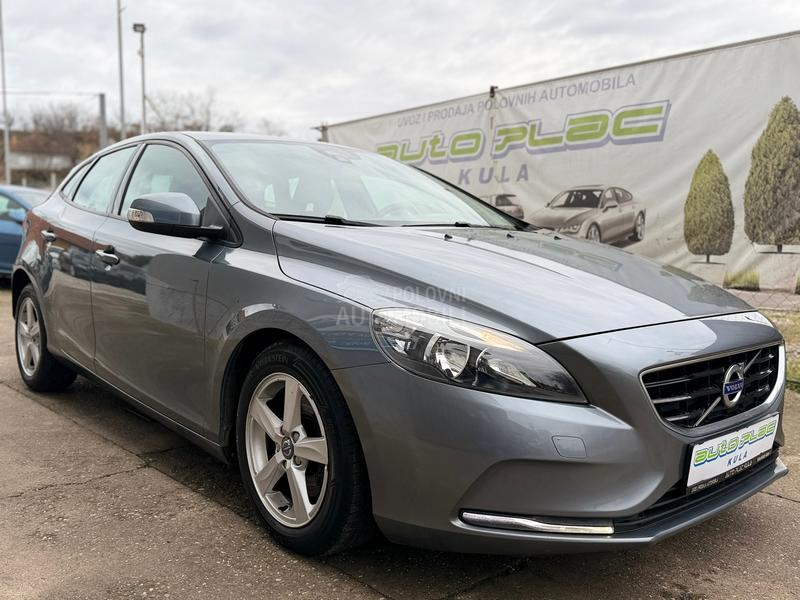 Volvo V40 2.0 D2 Base
