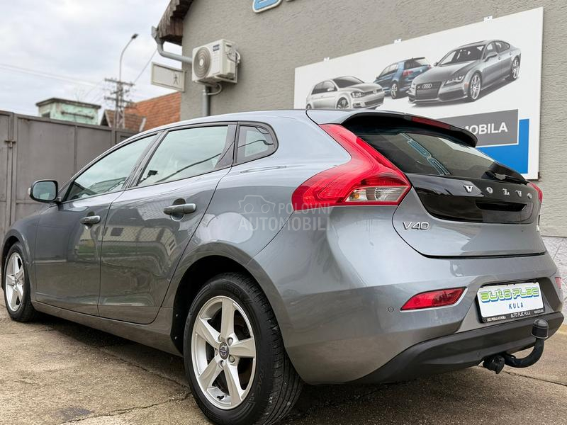 Volvo V40 2.0 D2 Base