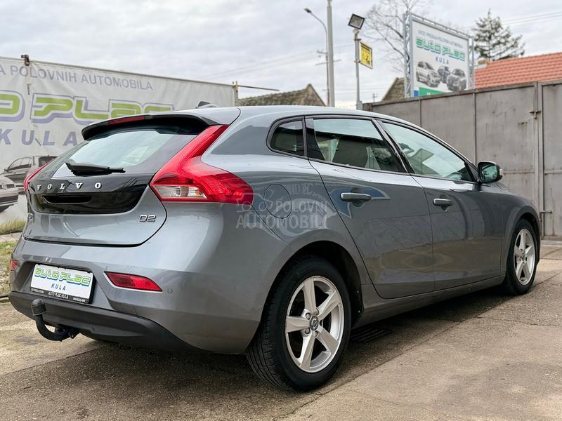 Volvo V40 2.0 D2 Base