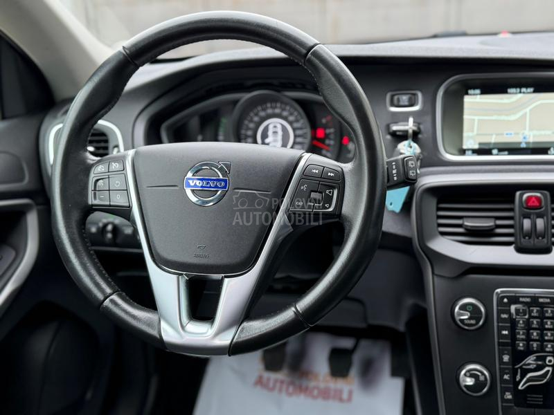 Volvo V40 2.0 D2 Base