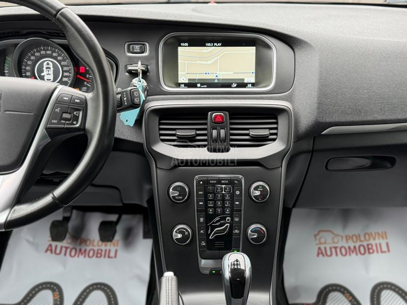 Volvo V40 2.0 D2 Base