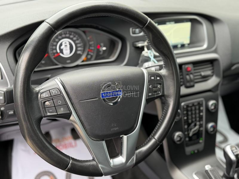 Volvo V40 2.0 D2 Base