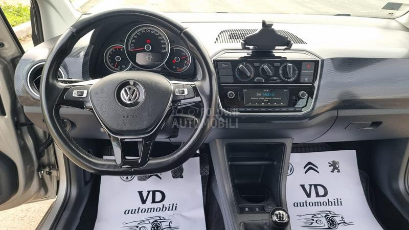 Volkswagen up! 