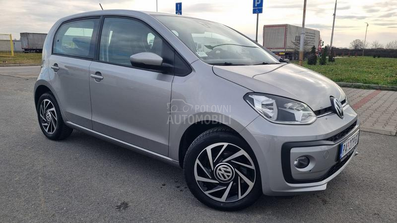 Volkswagen up! 