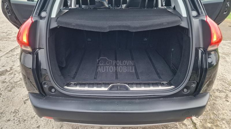 Peugeot 2008 1.6 E-HDI ALLURE