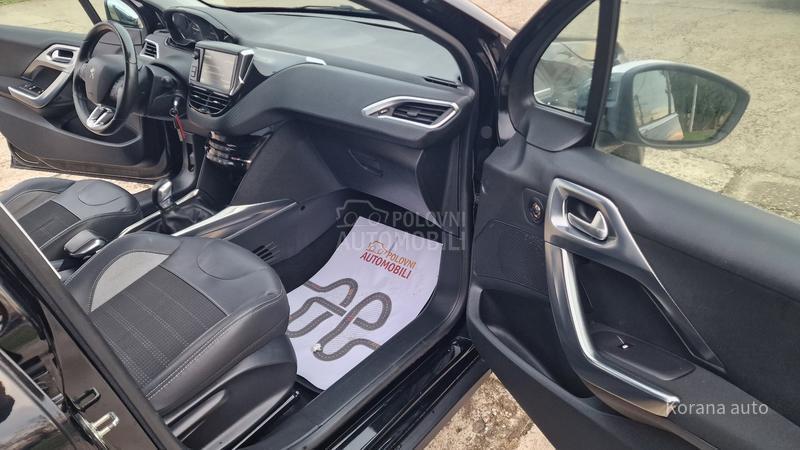 Peugeot 2008 1.6 E-HDI ALLURE