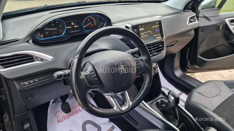 Peugeot 2008 1.6 E-HDI ALLURE