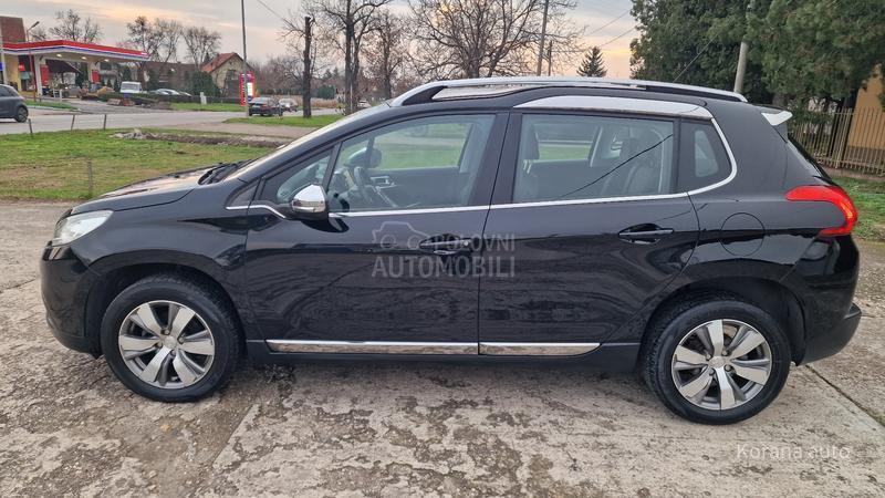 Peugeot 2008 1.6 E-HDI ALLURE