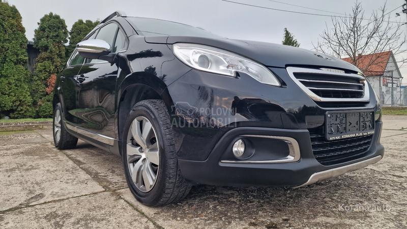 Peugeot 2008 1.6 E-HDI ALLURE