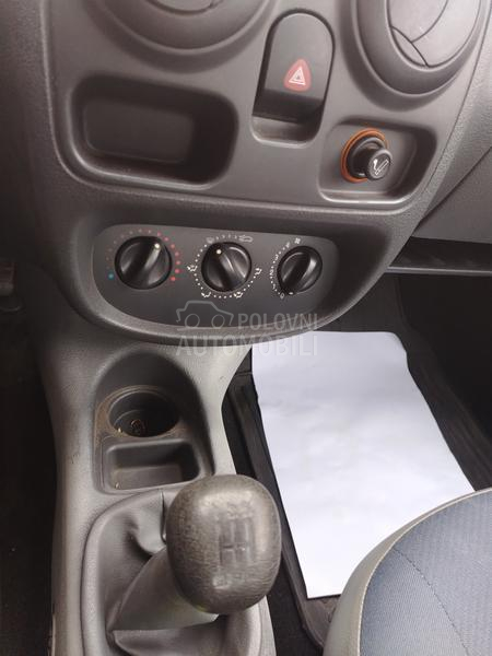 Dacia Solenza 1.4 MPI 111.000