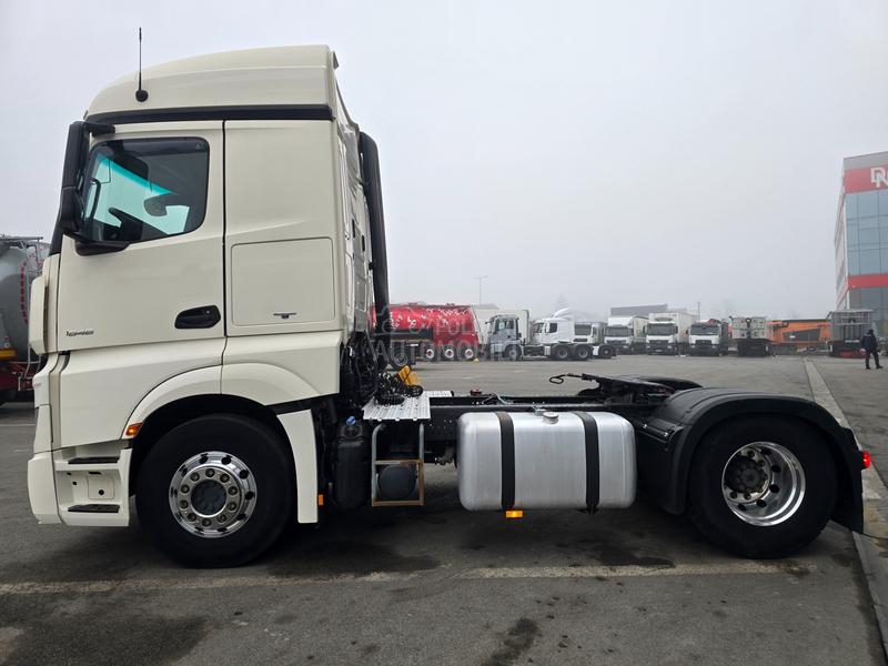 Mercedes Benz Actros 1846