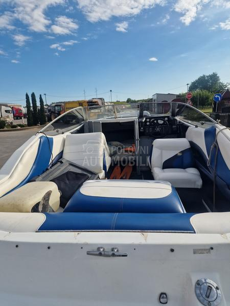 Bayliner Capri
