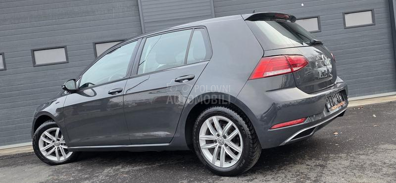 Volkswagen Golf 7 1.6 TDI COMFORTLINE