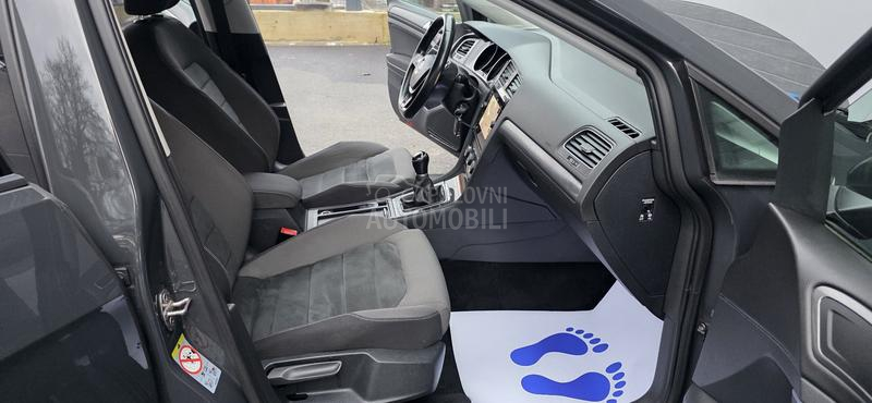 Volkswagen Golf 7 1.6 TDI COMFORTLINE