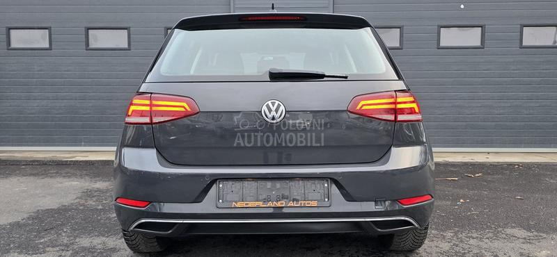 Volkswagen Golf 7 1.6 TDI COMFORTLINE