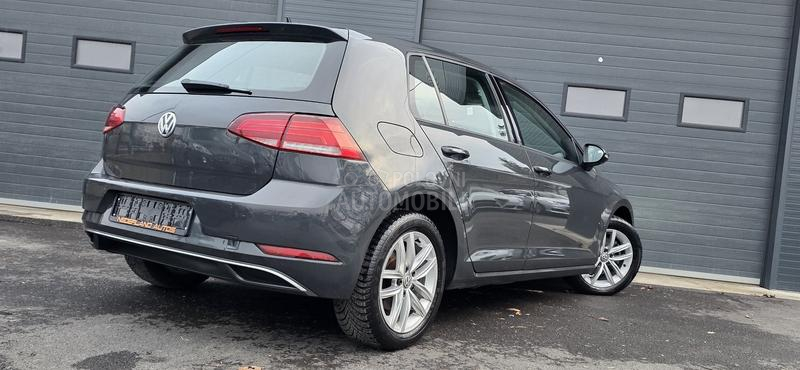 Volkswagen Golf 7 1.6 TDI COMFORTLINE