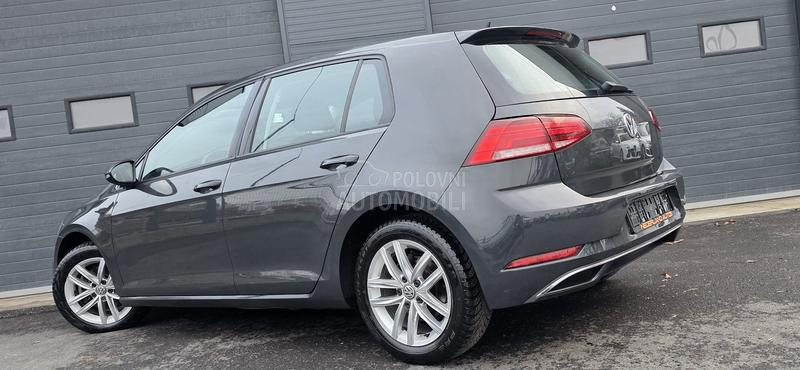 Volkswagen Golf 7 1.6 TDI COMFORTLINE