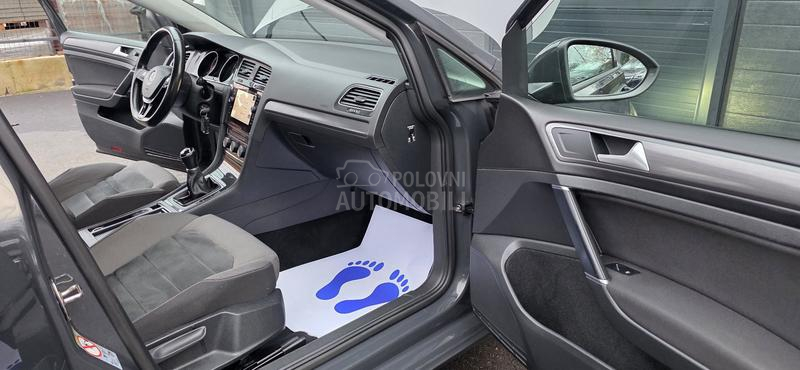 Volkswagen Golf 7 1.6 TDI COMFORTLINE