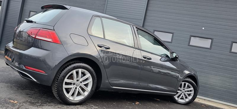 Volkswagen Golf 7 1.6 TDI COMFORTLINE