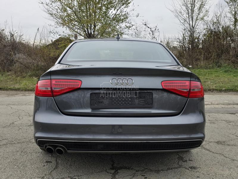 Audi A4 1.8TFSI 3 X SLINE