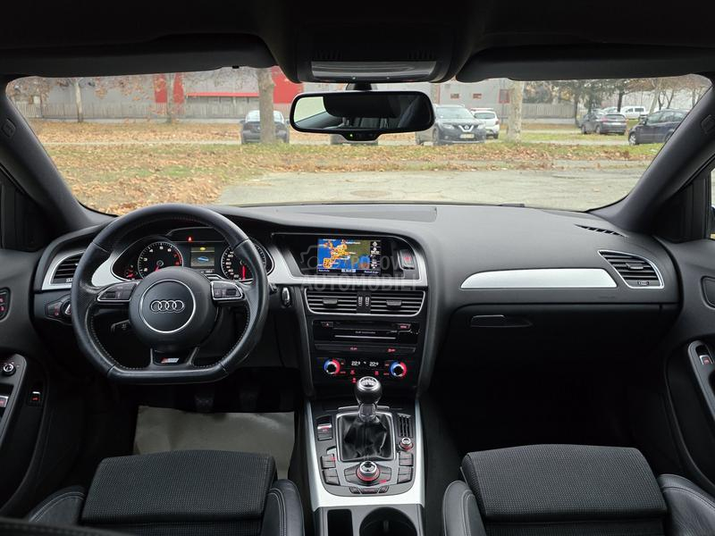 Audi A4 1.8TFSI 3 X SLINE