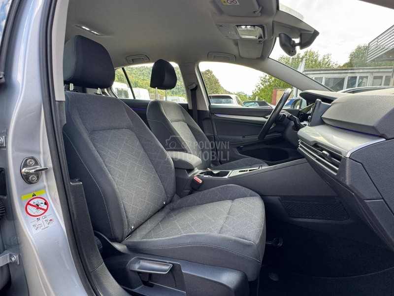 Volkswagen Golf 8 Dsg/Virt/Led/Ambient