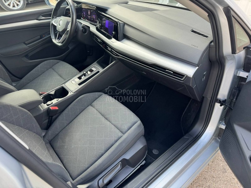 Volkswagen Golf 8 Dsg/Virt/Led/Ambient