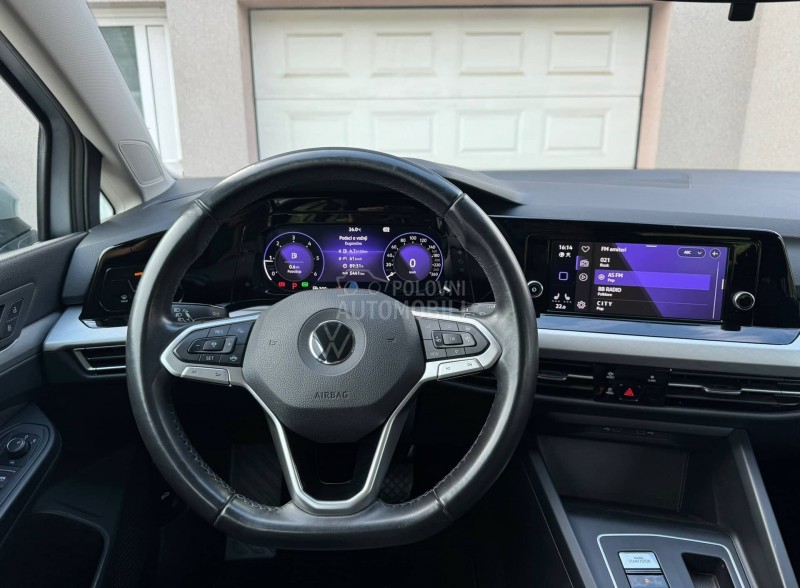 Volkswagen Golf 8 Dsg/Virt/Led/Ambient