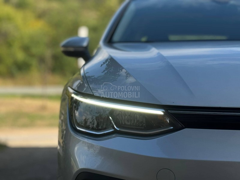 Volkswagen Golf 8 Dsg/Virt/Led/Ambient