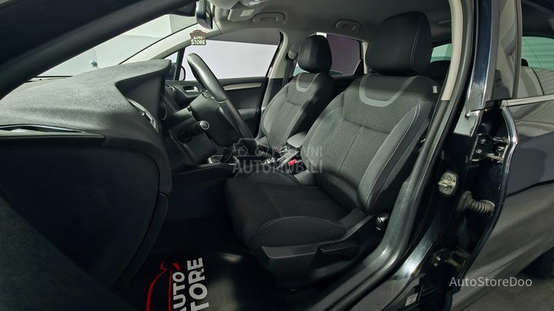 Citroen C4 1.2i Business