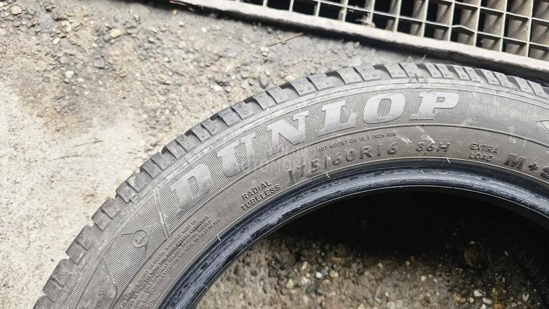 Dunlop 175/60 R16 Zimska