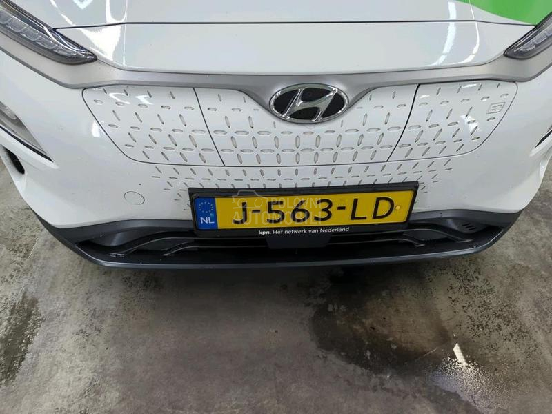 Hyundai Kona 204k s/long 64 k w-h